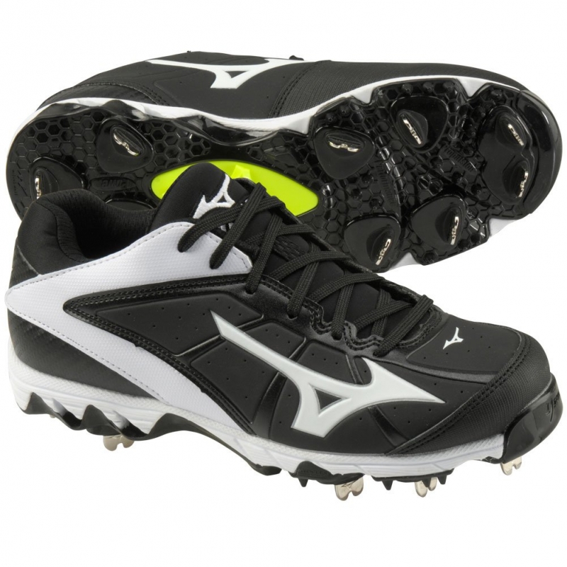 mizuno 9 spike swift 4